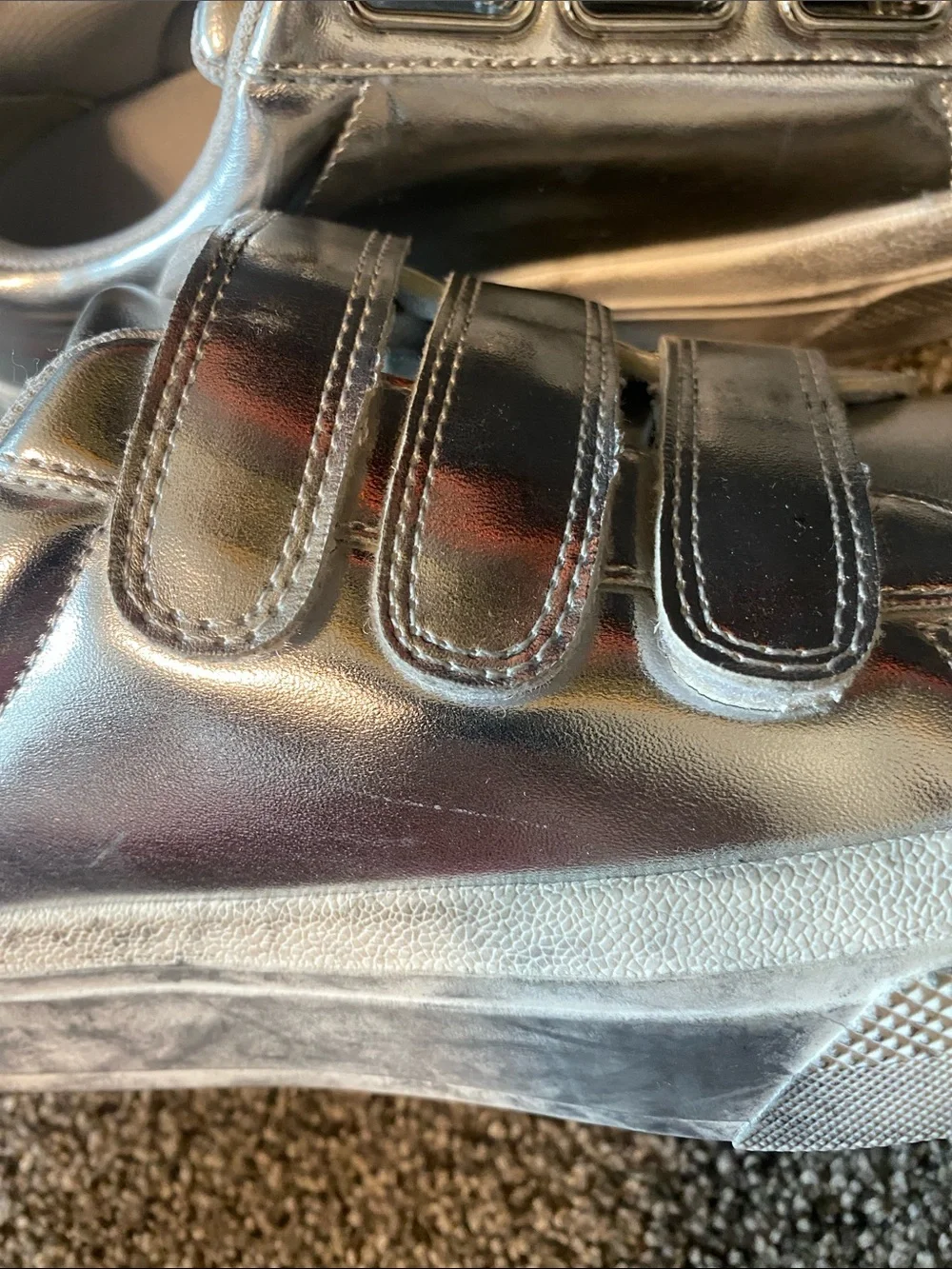 J Slides euc couple